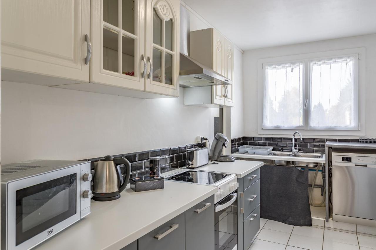 Spacieux Appartement - 6 Personnes - Parking Gratuit Saint-Andre-les-Vergers Exterior photo
